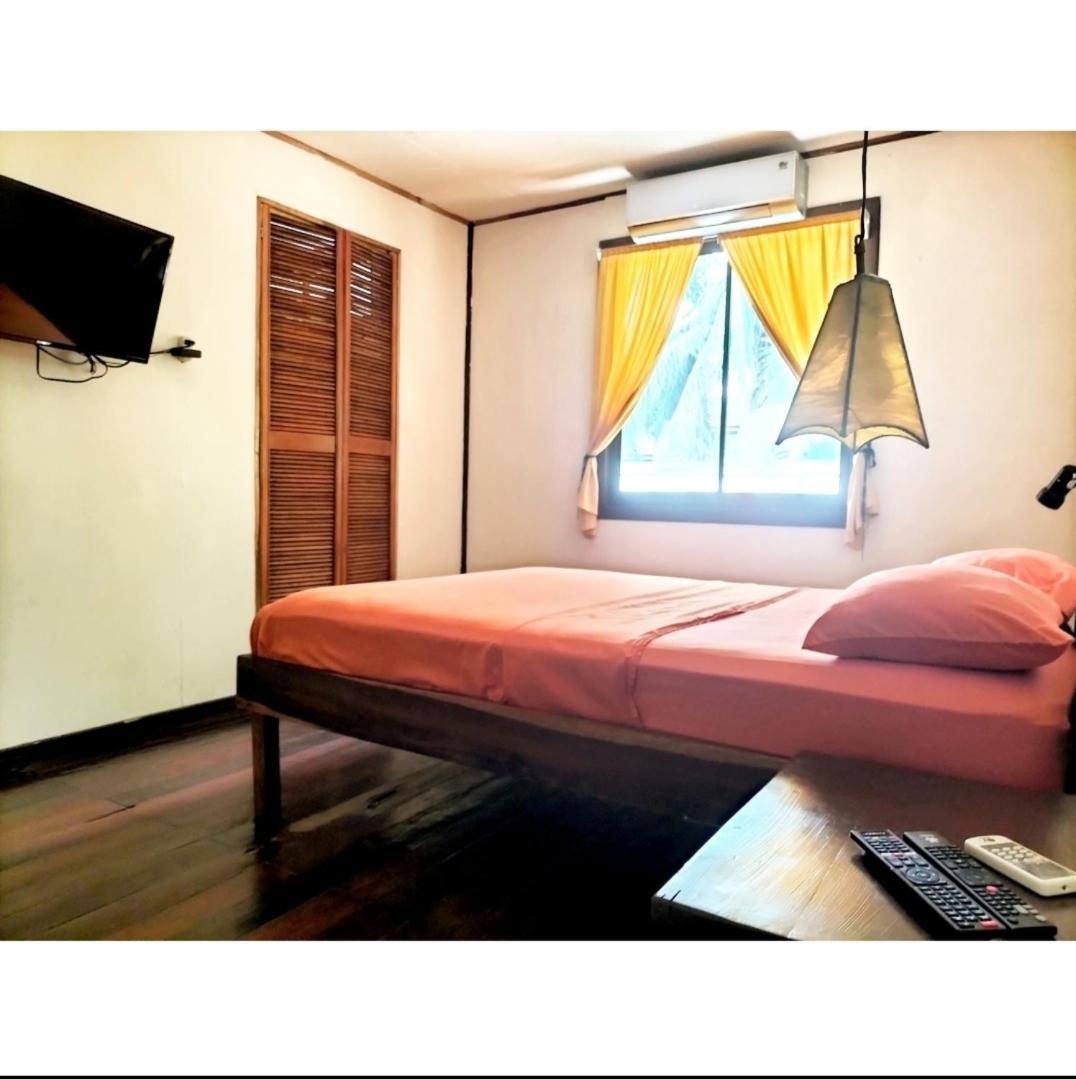 Cabinas Coconut Grove Puerto Viejo de Talamanca Exteriör bild